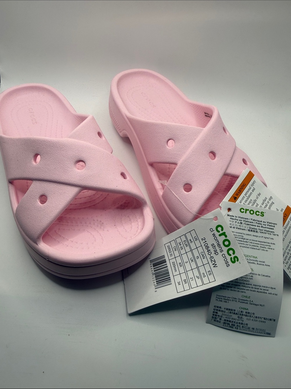 CROCS Women’s ' Pink Crossband Slide Sandals US 5, fits 6 NWT